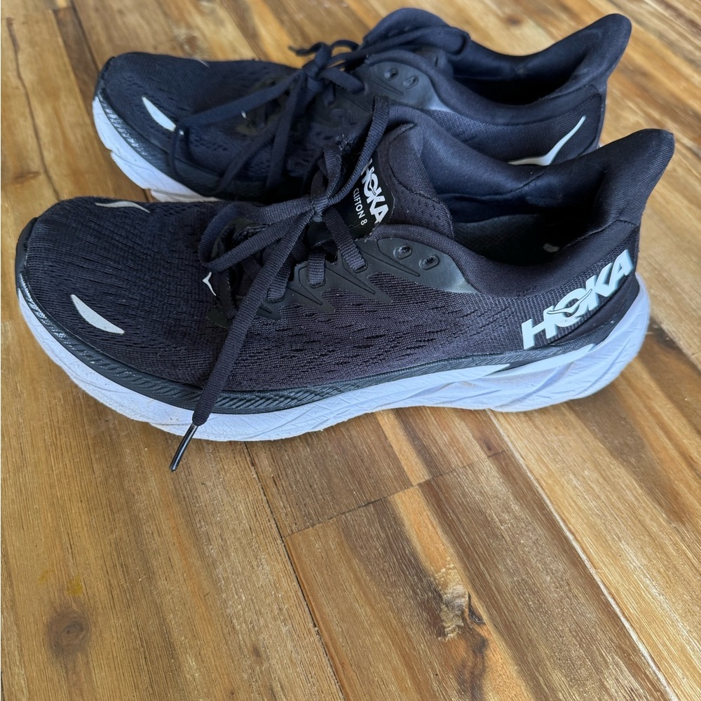 Hoka Clifton 8 Running Shoes - Picture 2 of 8